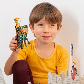 Dragon Crest Waffenmeister-Figur